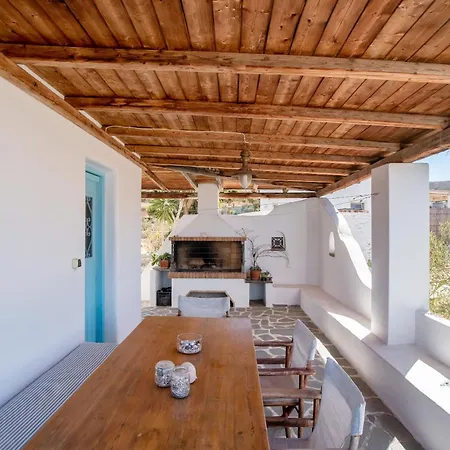 Eva's Open Sea View House Parasporos